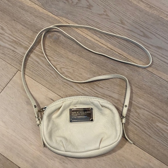Marc By Marc Jacobs Handbags - Marc by Marc Jacobs Leather Crossbody Bag